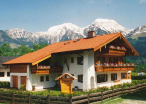 Гостиница Ferienwohnungen Haid  Шёнау-Ам-Кёнигзее